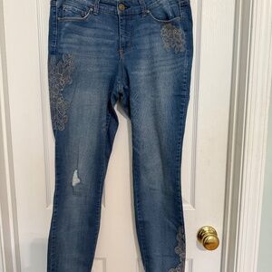 Vintage America Blues Boho Skinny embroidered, distressed jeans, size 6